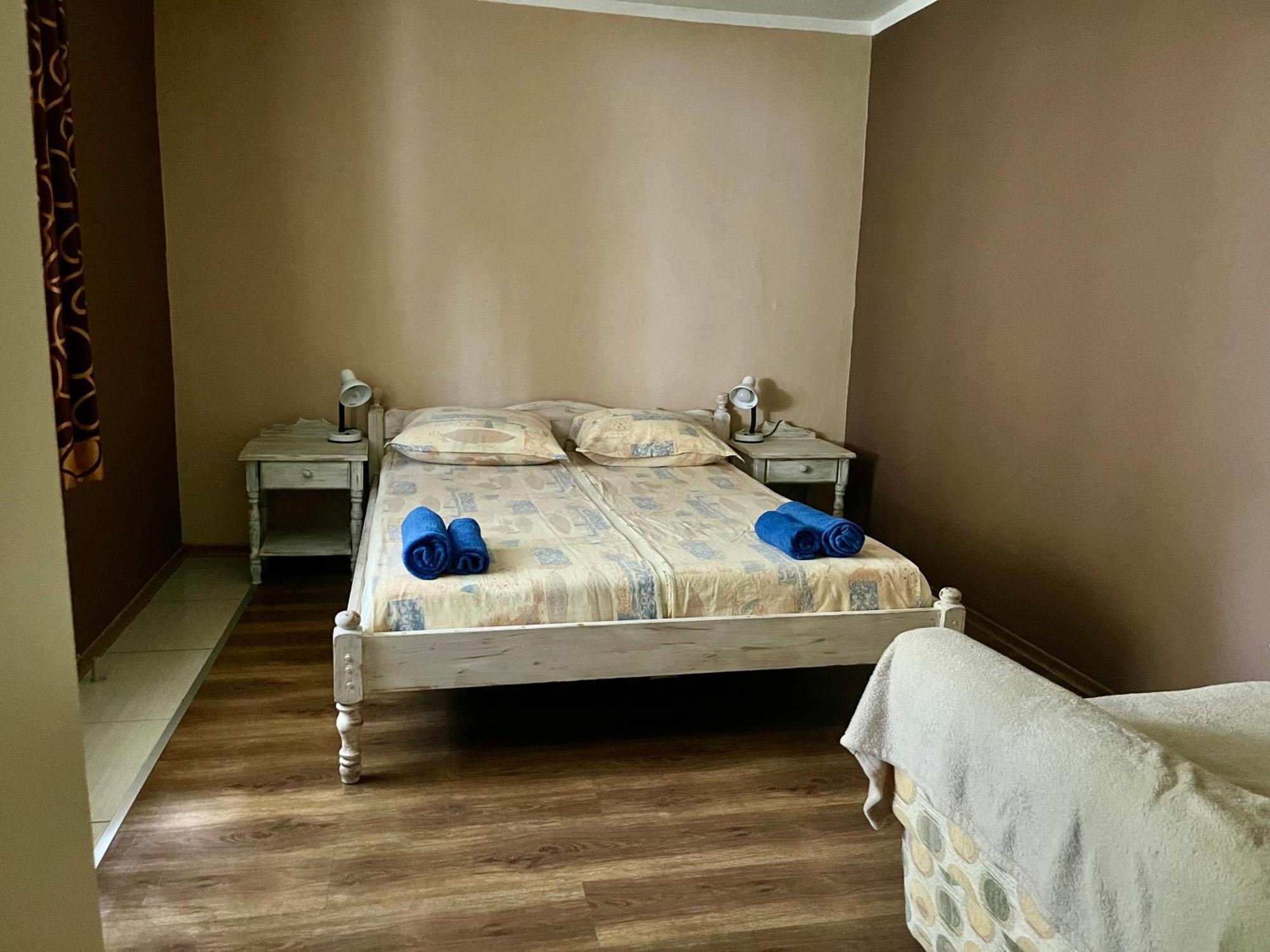 Paunovi Guest House Primorsko Eksteriør bilde